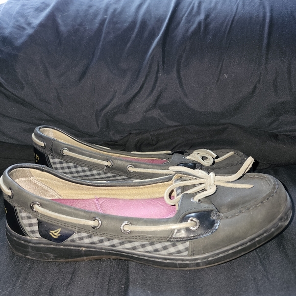 Sperry shoes - Picture 1 of 3